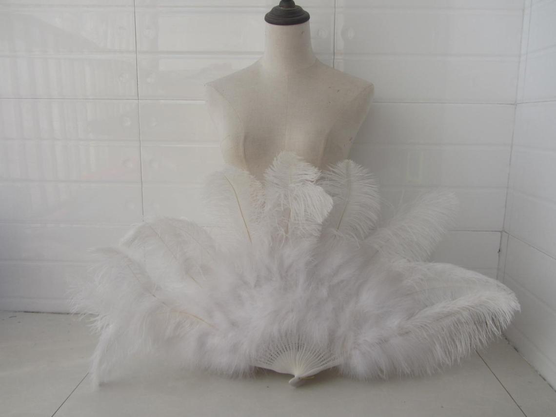 28pieces Burlesque Dance feather fan 18*32inch Large Fan white - Click Image to Close